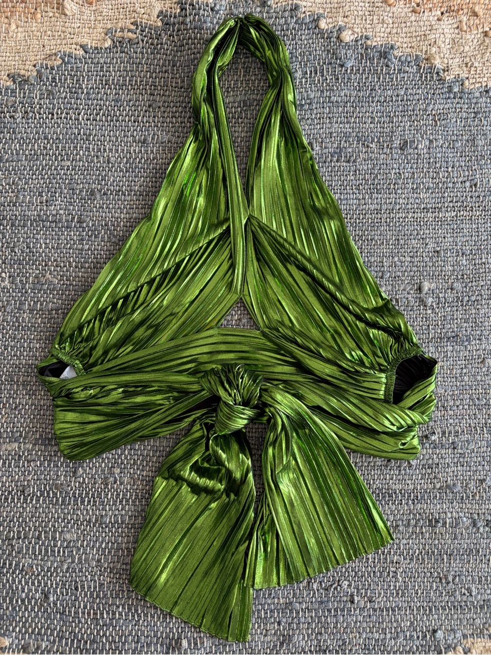 Nikki’s Beach House Metallic Green Pleated Halter Tie-Back Top XS